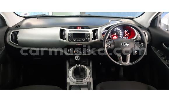 Acheter Occasion Voiture Kia Sportage Gris à Beitbridge, Matabeleland South Acheter Occasion Voiture Kia Sportage Gris à Beitbridge, Matabeleland South