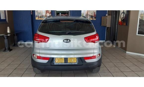 Acheter Occasion Voiture Kia Sportage Gris à Beitbridge, Matabeleland South Acheter Occasion Voiture Kia Sportage Gris à Beitbridge, Matabeleland South