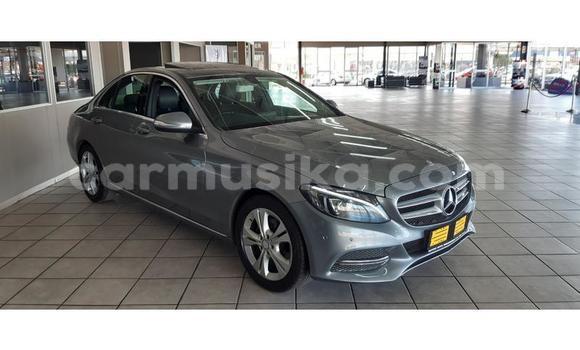 Tenga Tsaru Mercedes‒Benz GLC Chena Mota in Beitbridge in Matabeleland South Tenga Tsaru Mercedes‒Benz GLC Chena Mota in Beitbridge in Matabeleland South