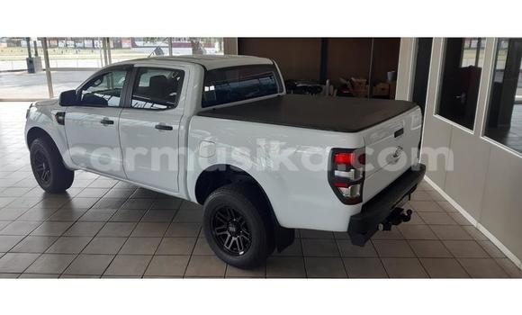 Acheter Occasion Voiture Ford Ranger Blanc à Beitbridge, Matabeleland South Acheter Occasion Voiture Ford Ranger Blanc à Beitbridge, Matabeleland South