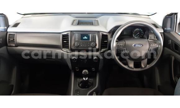 Acheter Occasion Voiture Ford Ranger Blanc à Beitbridge, Matabeleland South Acheter Occasion Voiture Ford Ranger Blanc à Beitbridge, Matabeleland South