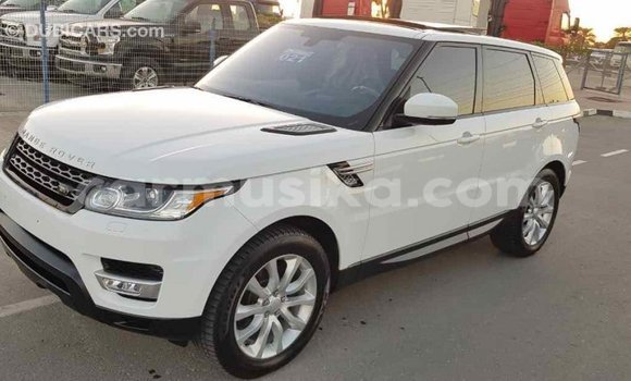 Tenga Imported Land Rover Range Rover Chena Mota in Import - Dubai in Harare Tenga Imported Land Rover Range Rover Chena Mota in Import - Dubai in Harare