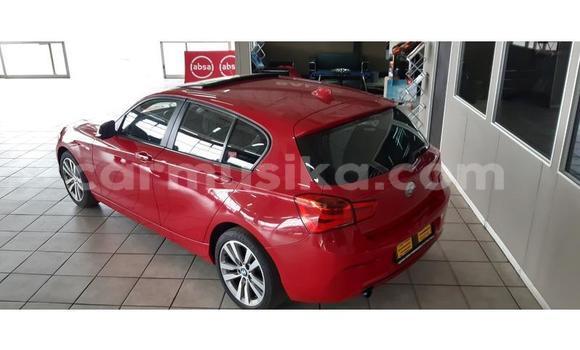 Tenga Tsaru BMW 3–Series Tsvuku Mota in Beitbridge in Matabeleland South Tenga Tsaru BMW 3–Series Tsvuku Mota in Beitbridge in Matabeleland South
