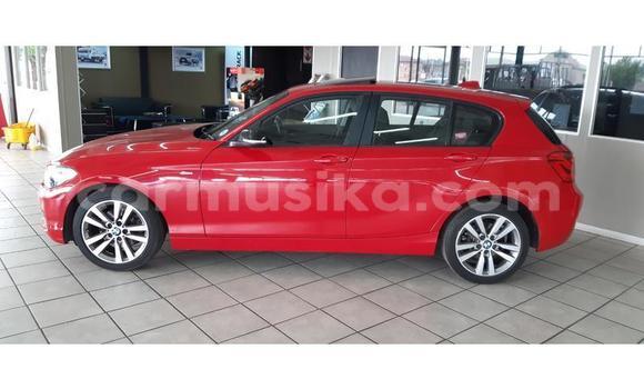Tenga Tsaru BMW 3–Series Tsvuku Mota in Beitbridge in Matabeleland South Tenga Tsaru BMW 3–Series Tsvuku Mota in Beitbridge in Matabeleland South