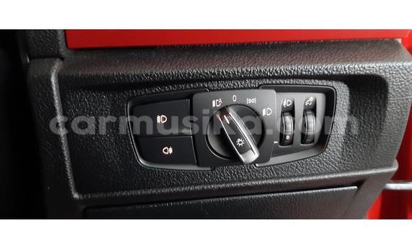 Tenga Tsaru BMW 3–Series Tsvuku Mota in Beitbridge in Matabeleland South Tenga Tsaru BMW 3–Series Tsvuku Mota in Beitbridge in Matabeleland South