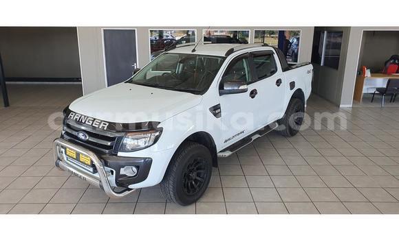 Acheter Occasion Voiture Ford Ranger Blanc à Beitbridge, Matabeleland South Acheter Occasion Voiture Ford Ranger Blanc à Beitbridge, Matabeleland South