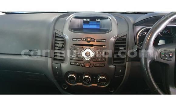 Acheter Occasion Voiture Ford Ranger Blanc à Beitbridge, Matabeleland South Acheter Occasion Voiture Ford Ranger Blanc à Beitbridge, Matabeleland South