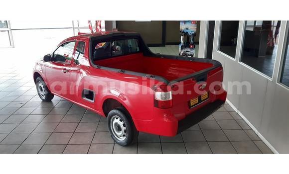 Acheter Occasion Voiture Chevrolet Corsa Rouge à Beitbridge, Matabeleland South Acheter Occasion Voiture Chevrolet Corsa Rouge à Beitbridge, Matabeleland South