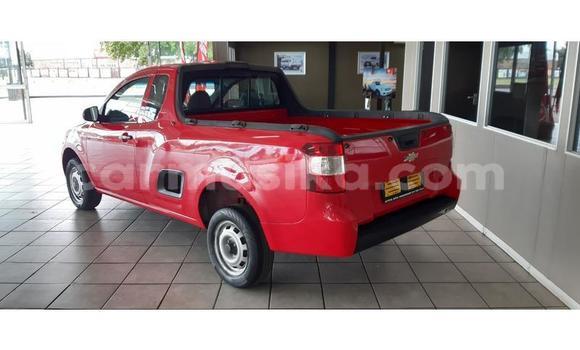 Acheter Occasion Voiture Chevrolet Corsa Rouge à Beitbridge, Matabeleland South Acheter Occasion Voiture Chevrolet Corsa Rouge à Beitbridge, Matabeleland South