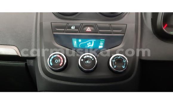 Acheter Occasion Voiture Chevrolet Corsa Rouge à Beitbridge, Matabeleland South Acheter Occasion Voiture Chevrolet Corsa Rouge à Beitbridge, Matabeleland South