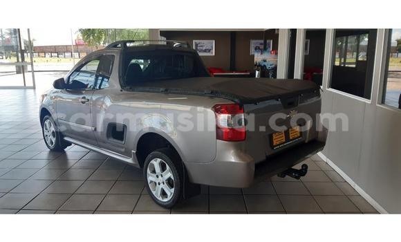 Acheter Occasion Voiture Chevrolet Corsa Gris à Beitbridge, Matabeleland South Acheter Occasion Voiture Chevrolet Corsa Gris à Beitbridge, Matabeleland South