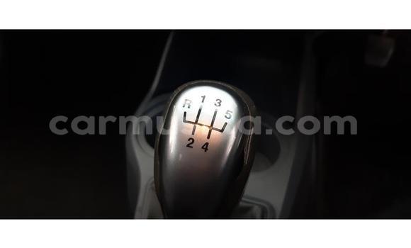 Acheter Occasion Voiture Chevrolet Corsa Gris à Beitbridge, Matabeleland South Acheter Occasion Voiture Chevrolet Corsa Gris à Beitbridge, Matabeleland South