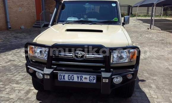 Buy Used Toyota Land Cruiser Other Car in Beitbridge in Matabeleland South Buy Used Toyota Land Cruiser Other Car in Beitbridge in Matabeleland South