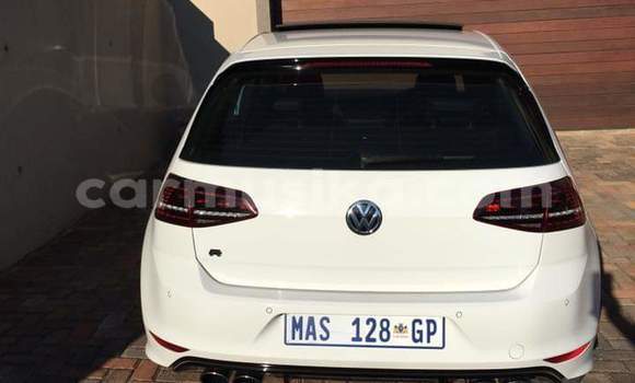 Tenga Tsaru Volkswagen Golf R Chena Mota in Beitbridge in Matabeleland South Tenga Tsaru Volkswagen Golf R Chena Mota in Beitbridge in Matabeleland South