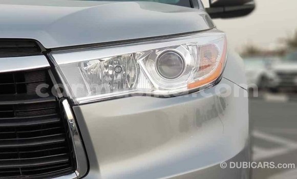 Tenga Imported Toyota Highlander Zvimwe Mota in Import - Dubai in Harare Tenga Imported Toyota Highlander Zvimwe Mota in Import - Dubai in Harare
