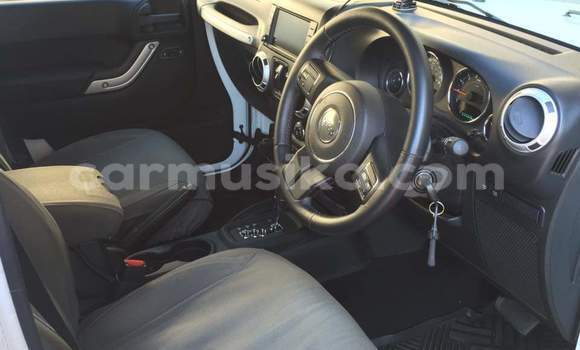 Tenga Tsaru Jeep Wrangler Chena Mota in Harare in Harare Tenga Tsaru Jeep Wrangler Chena Mota in Harare in Harare