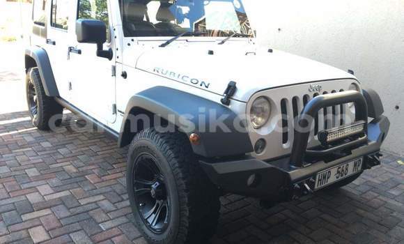 Tenga Tsaru Jeep Wrangler Chena Mota in Harare in Harare Tenga Tsaru Jeep Wrangler Chena Mota in Harare in Harare
