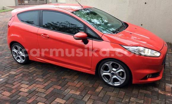 Tenga Tsaru Ford Fiesta Tsvuku Mota in Harare in Harare Tenga Tsaru Ford Fiesta Tsvuku Mota in Harare in Harare