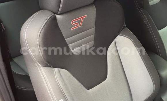 Tenga Tsaru Ford Fiesta Tsvuku Mota in Harare in Harare Tenga Tsaru Ford Fiesta Tsvuku Mota in Harare in Harare