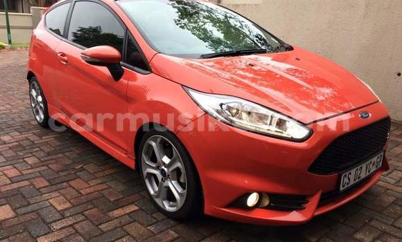 Tenga Tsaru Ford Fiesta Tsvuku Mota in Harare in Harare Tenga Tsaru Ford Fiesta Tsvuku Mota in Harare in Harare