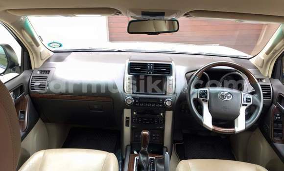 Tenga Tsaru Toyota Land Cruiser Prado Chena Mota in Beitbridge in Matabeleland South Tenga Tsaru Toyota Land Cruiser Prado Chena Mota in Beitbridge in Matabeleland South