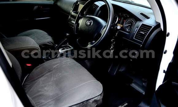 Buy Used Toyota Land Cruiser White Car in Harare in Harare Buy Used Toyota Land Cruiser White Car in Harare in Harare