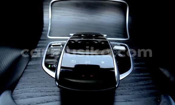 Tenga Tsaru Mercedes‒Benz C–Class Chena Mota in Harare in Harare Tenga Tsaru Mercedes‒Benz C–Class Chena Mota in Harare in Harare