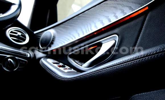 Tenga Tsaru Mercedes‒Benz C–Class Chena Mota in Harare in Harare Tenga Tsaru Mercedes‒Benz C–Class Chena Mota in Harare in Harare