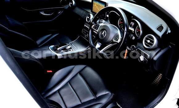 Tenga Tsaru Mercedes‒Benz C–Class Chena Mota in Harare in Harare Tenga Tsaru Mercedes‒Benz C–Class Chena Mota in Harare in Harare