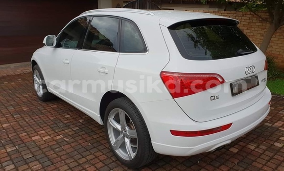Tenga Tsaru Audi Q5 Chena Mota in Harare in Harare Tenga Tsaru Audi Q5 Chena Mota in Harare in Harare