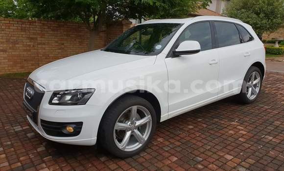 Tenga Tsaru Audi Q5 Chena Mota in Harare in Harare Tenga Tsaru Audi Q5 Chena Mota in Harare in Harare