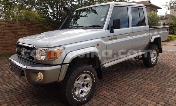 Tenga Tsaru Toyota Land Cruiser Sirivha Mota in Harare in Harare Tenga Tsaru Toyota Land Cruiser Sirivha Mota in Harare in Harare