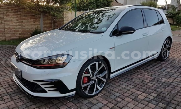 Tenga Tsaru Volkswagen Golf GTI Chena Mota in Harare in Harare Tenga Tsaru Volkswagen Golf GTI Chena Mota in Harare in Harare