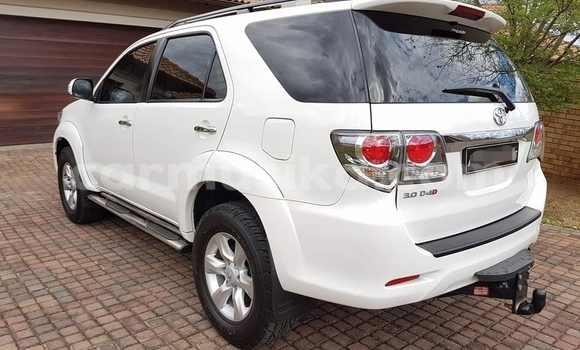Tenga Tsaru Toyota Fortuner Chena Mota in Harare in Harare Tenga Tsaru Toyota Fortuner Chena Mota in Harare in Harare