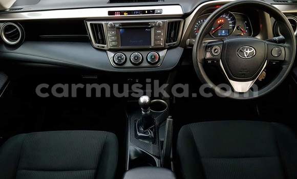 Tenga Tsaru Toyota RAV4 Chena Mota in Harare in Harare Tenga Tsaru Toyota RAV4 Chena Mota in Harare in Harare