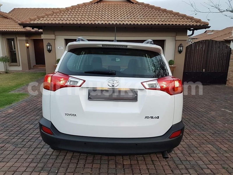 Big with watermark toyota rav4 harare harare 13804