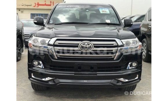 Nunua Imported Toyota Land Cruiser Nyeusi Gari ndani ya Import - Dubai nchini Harare Nunua Imported Toyota Land Cruiser Nyeusi Gari ndani ya Import - Dubai nchini Harare