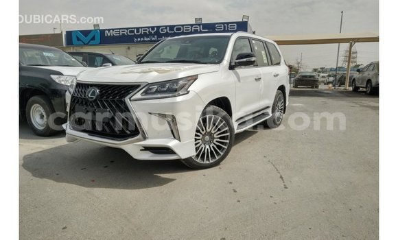 Tenga Imported Lexus LX Chena Mota in Import - Dubai in Harare Tenga Imported Lexus LX Chena Mota in Import - Dubai in Harare