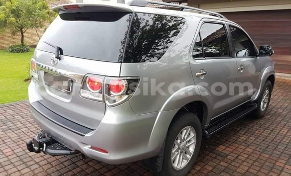 Tenga Tsaru Toyota Fortuner Sirivha Mota in Beitbridge in Matabeleland South Tenga Tsaru Toyota Fortuner Sirivha Mota in Beitbridge in Matabeleland South