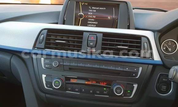 Tenga Tsaru BMW 3–Series Chena Mota in Beitbridge in Matabeleland South Tenga Tsaru BMW 3–Series Chena Mota in Beitbridge in Matabeleland South