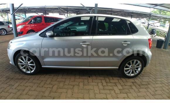 Acheter Occasion Voiture Volkswagen Polo Gris à Beitbridge, Matabeleland South Acheter Occasion Voiture Volkswagen Polo Gris à Beitbridge, Matabeleland South