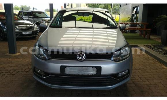 Acheter Occasion Voiture Volkswagen Polo Gris à Beitbridge, Matabeleland South Acheter Occasion Voiture Volkswagen Polo Gris à Beitbridge, Matabeleland South