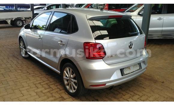 Acheter Occasion Voiture Volkswagen Polo Gris à Beitbridge, Matabeleland South Acheter Occasion Voiture Volkswagen Polo Gris à Beitbridge, Matabeleland South