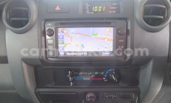 Acheter Occasion Voiture Toyota Land Cruiser Gris à Beitbridge, Matabeleland South Acheter Occasion Voiture Toyota Land Cruiser Gris à Beitbridge, Matabeleland South