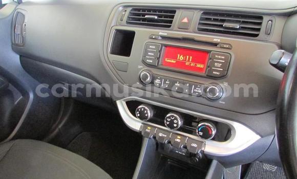 Buy Used Kia Rio White Car in Beitbridge in Matabeleland South Buy Used Kia Rio White Car in Beitbridge in Matabeleland South