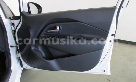 Buy Used Kia Rio White Car in Beitbridge in Matabeleland South Buy Used Kia Rio White Car in Beitbridge in Matabeleland South