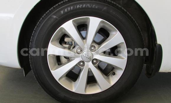 Buy Used Kia Rio White Car in Beitbridge in Matabeleland South Buy Used Kia Rio White Car in Beitbridge in Matabeleland South