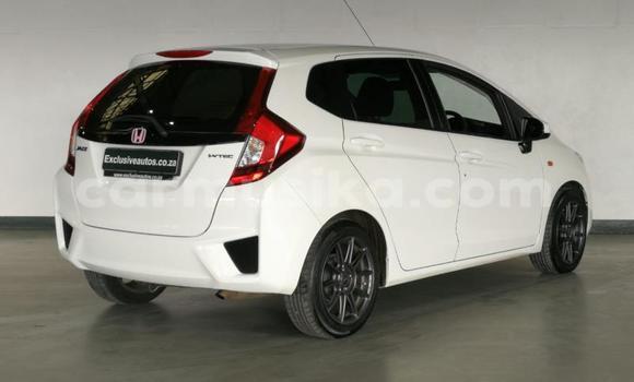 Tenga Tsaru Honda Jazz Chena Mota in Beitbridge in Matabeleland South Tenga Tsaru Honda Jazz Chena Mota in Beitbridge in Matabeleland South