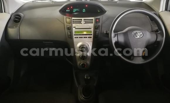 Acheter Occasion Voiture Toyota Yaris Blanc à Beitbridge, Matabeleland South Acheter Occasion Voiture Toyota Yaris Blanc à Beitbridge, Matabeleland South