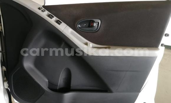 Acheter Occasion Voiture Toyota Yaris Blanc à Beitbridge, Matabeleland South Acheter Occasion Voiture Toyota Yaris Blanc à Beitbridge, Matabeleland South